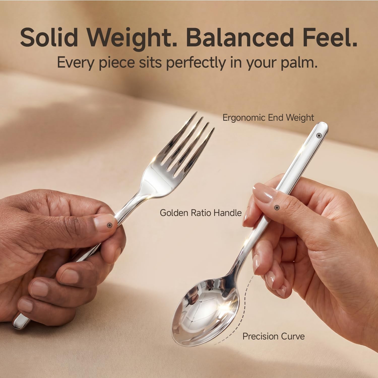 Detalle de KINGSTONE 65-Piece Silverware Set for 12 — 18/10 Stainless Steel, Mirror Finish, Dishwasher Safe