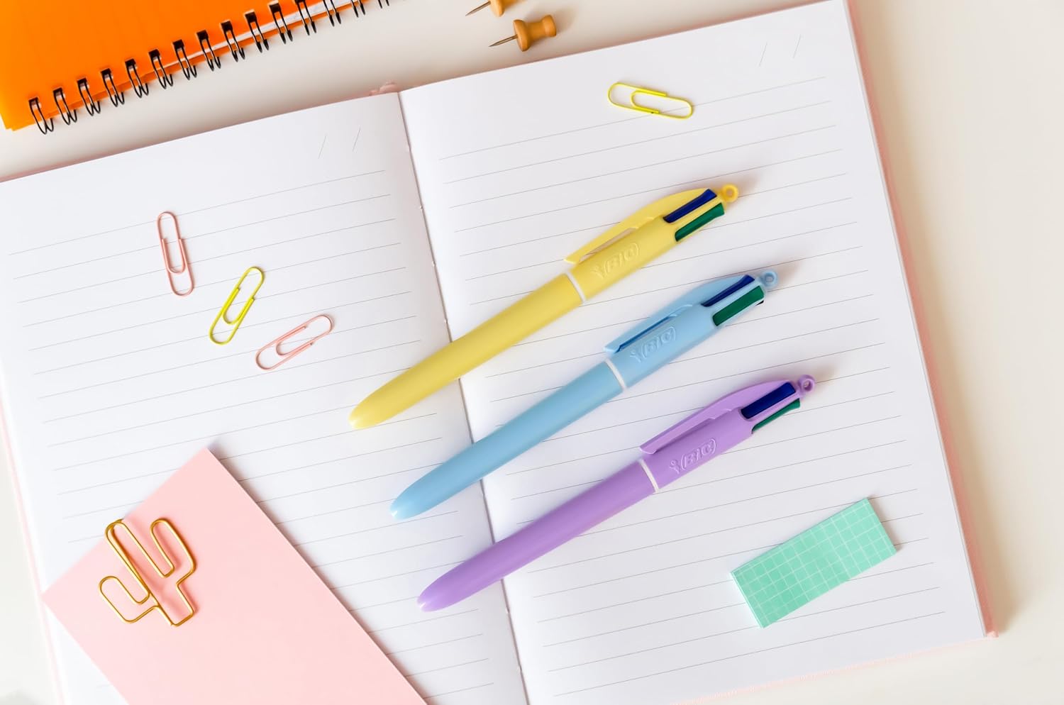 Thumbnail 4 de BIC 4 Colours Pastel Ball Pens with 1.0 mm tips – Pack of 6