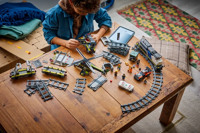 Thumbnail 9 de LEGO City Überfall auf den Polizeizug 60508 – Große Polizeiverfolgung mit Lokomotive
