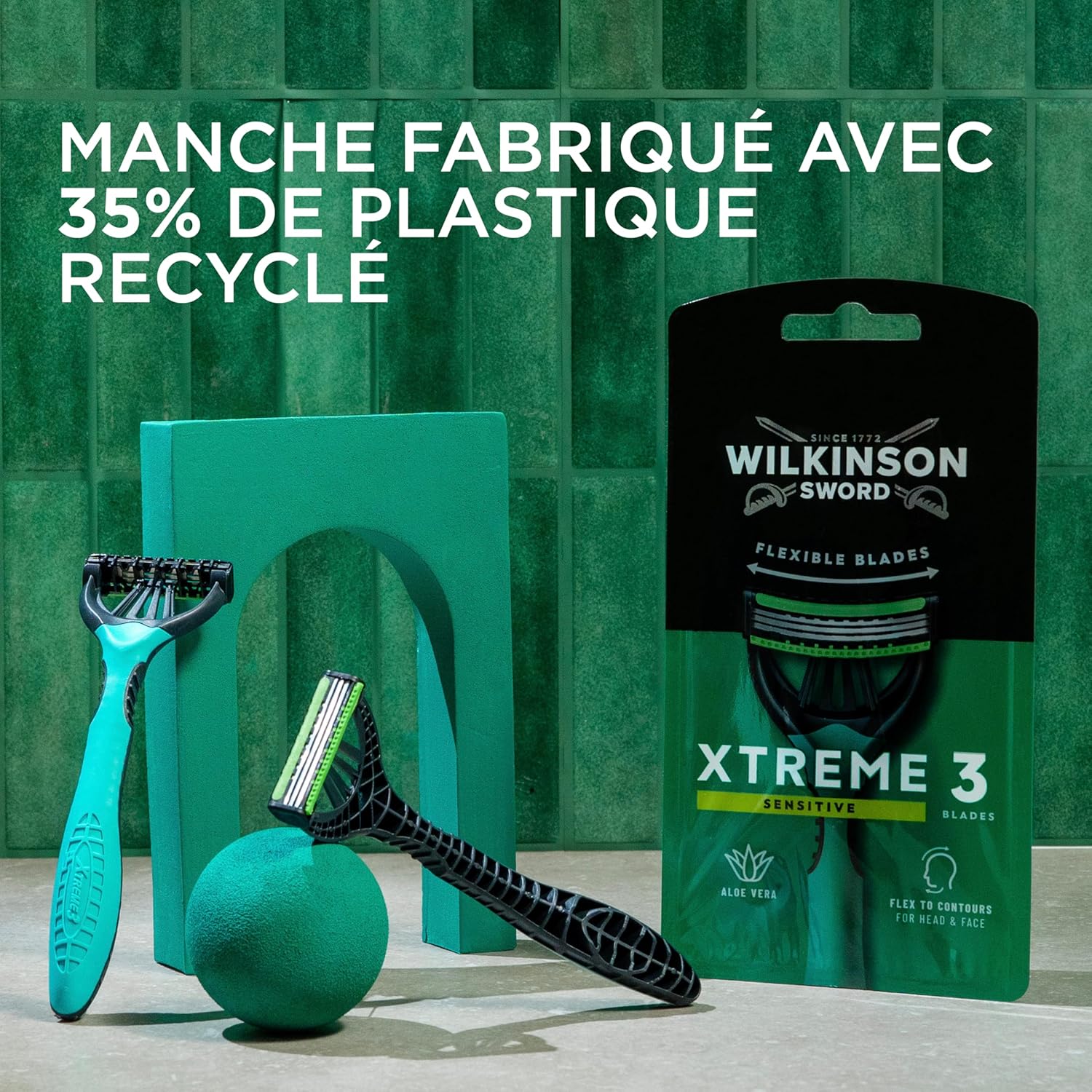 Thumbnail 6 de Wilkinson Sword Xtreme 3 Sensitive – lot de 12 rasoirs jetables pour hommes, avec lames flexibles et bandes lubrifiantes