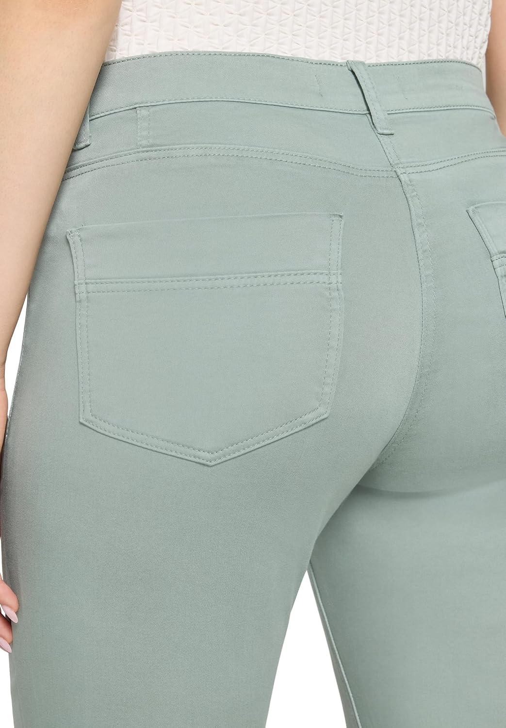 Detalle 2 de Betty Barclay Sally Fashion Pantalon Femme — Slim et confort, esprit contemporary