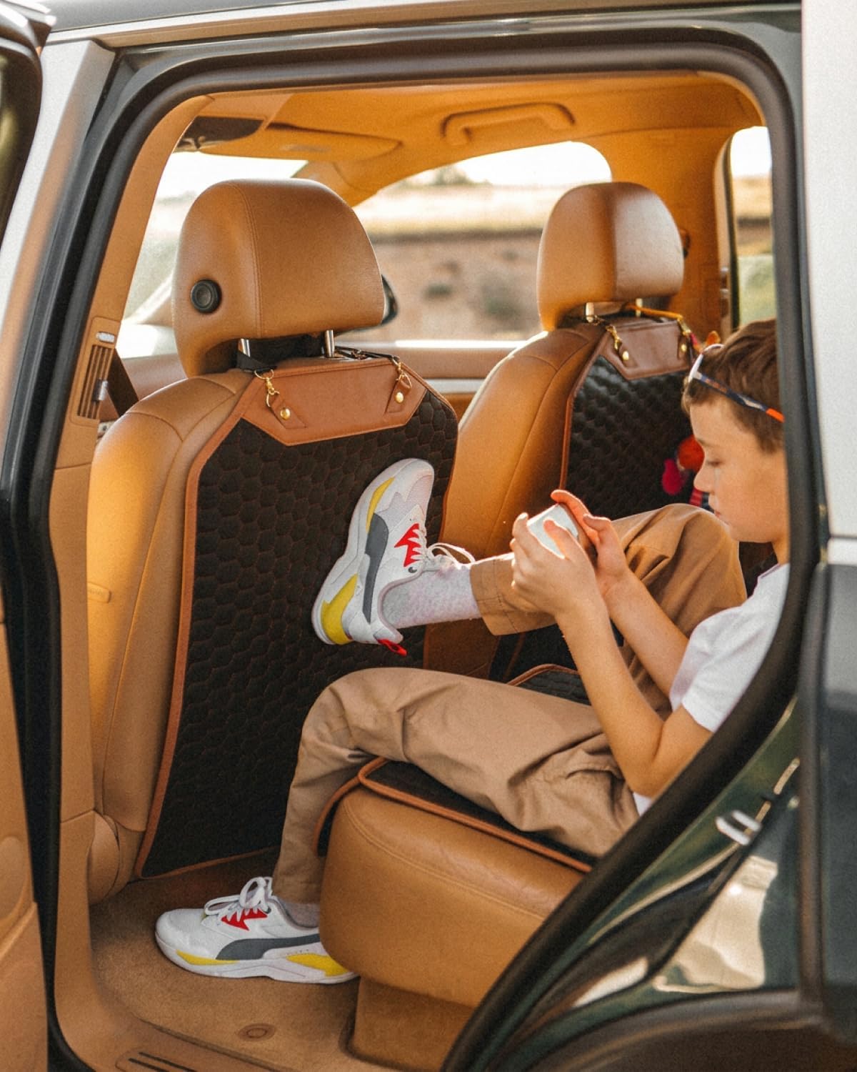 Detalle de Owleys Kick Mat Back Seat Protector