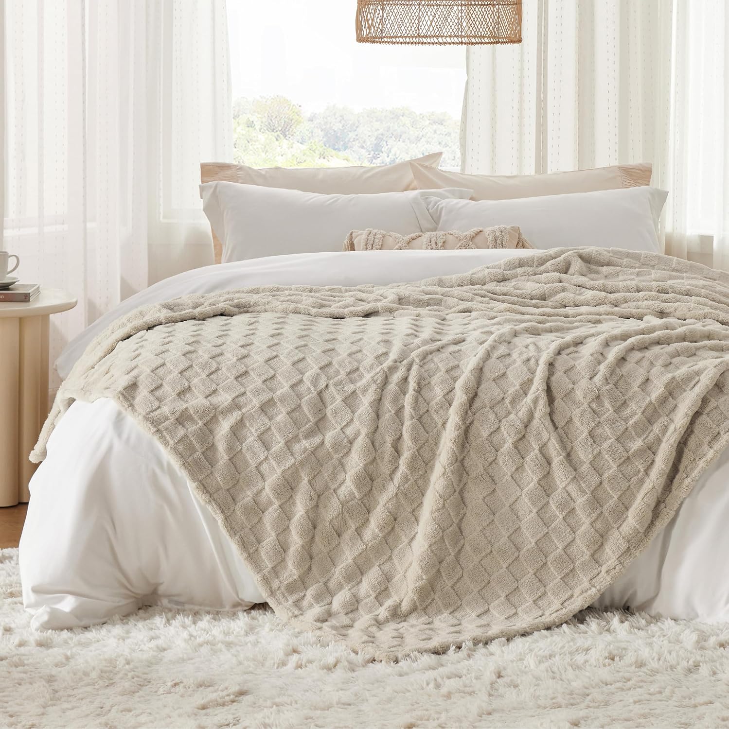 Detalle 2 de Bedsure Blanket-Checkboard-Jacquard King Blanket, Brown, 100% Polyester