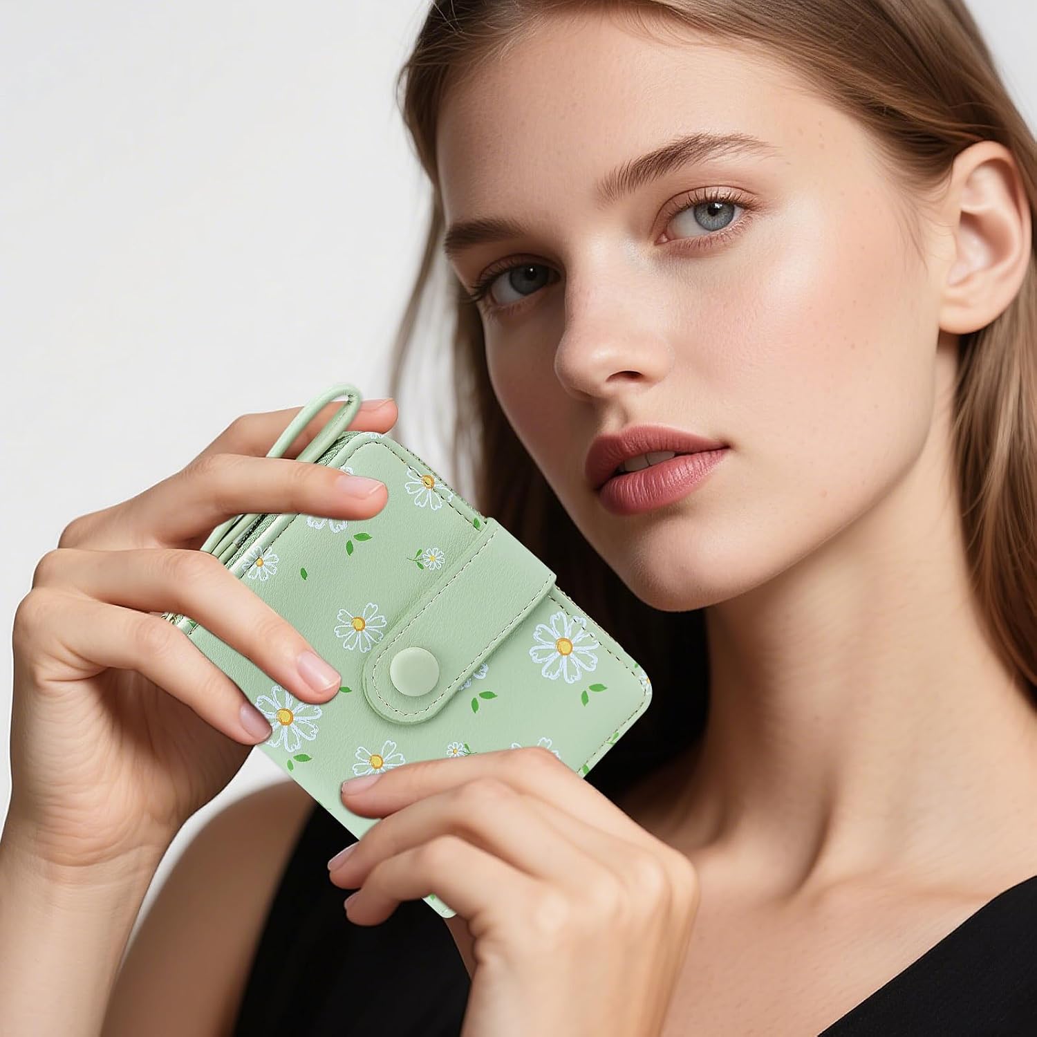 Detalle de Busnos Purses for Women: Green Daisy PU Leather Wallet with Card Holder, Coin Pocket and 5 Card Slots