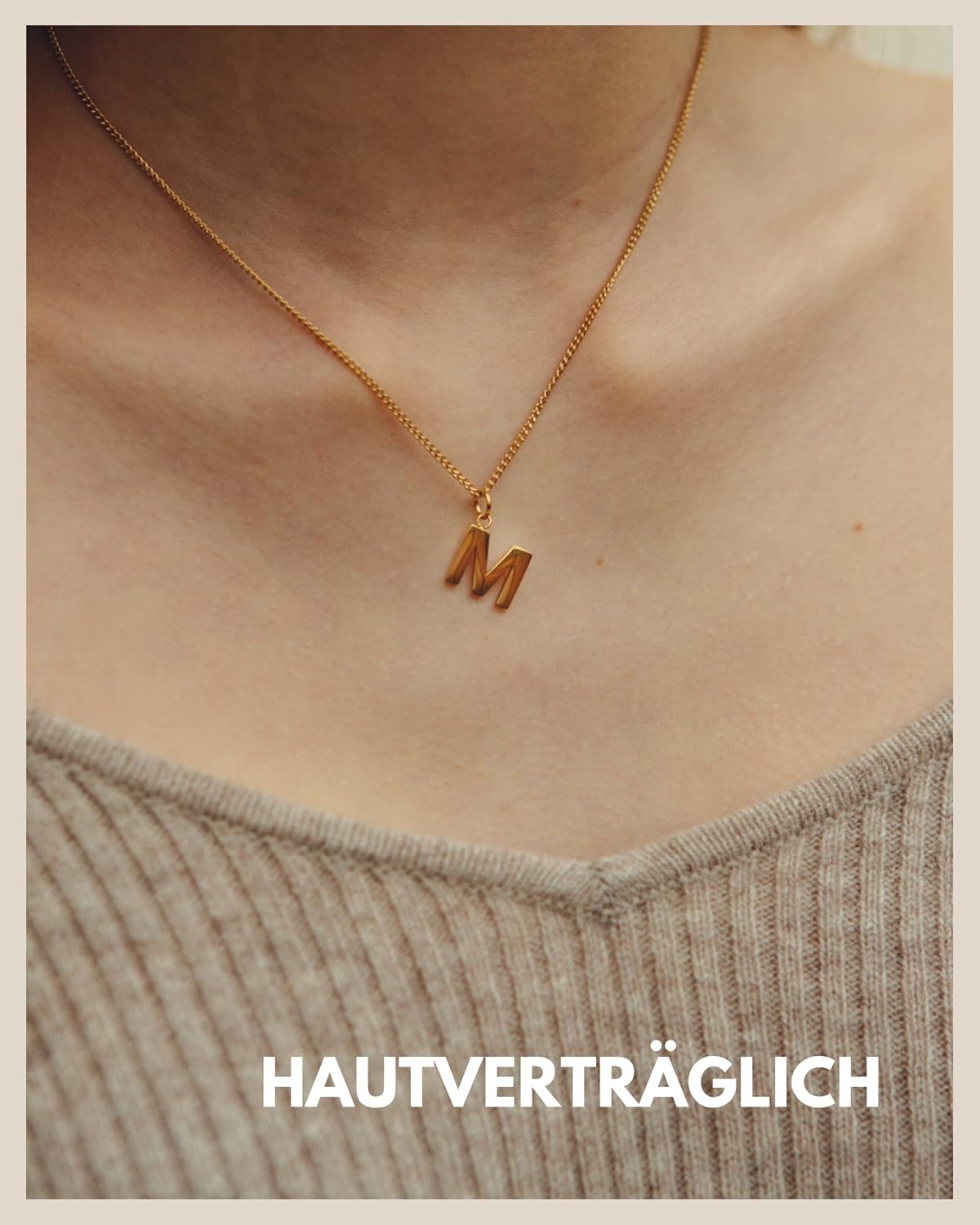 Detalle de GD GOOD.designs Kette mit Buchstaben Gold 18 Karat – Wasserfest, hautverträglich, verstellbar (A–Z Anhänger)