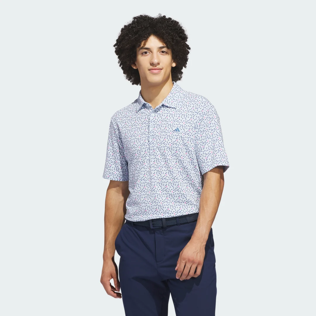 Detalle de POLO suave estampado Ultimate365+ de Adidas