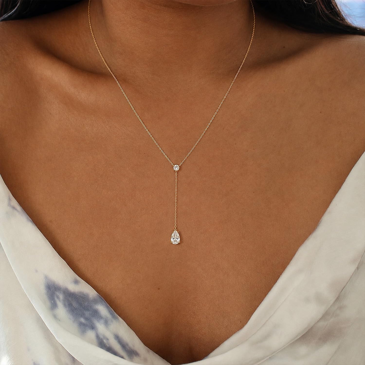 Detalle de Patwes Lariat Necklace, 14K Gold-Plated