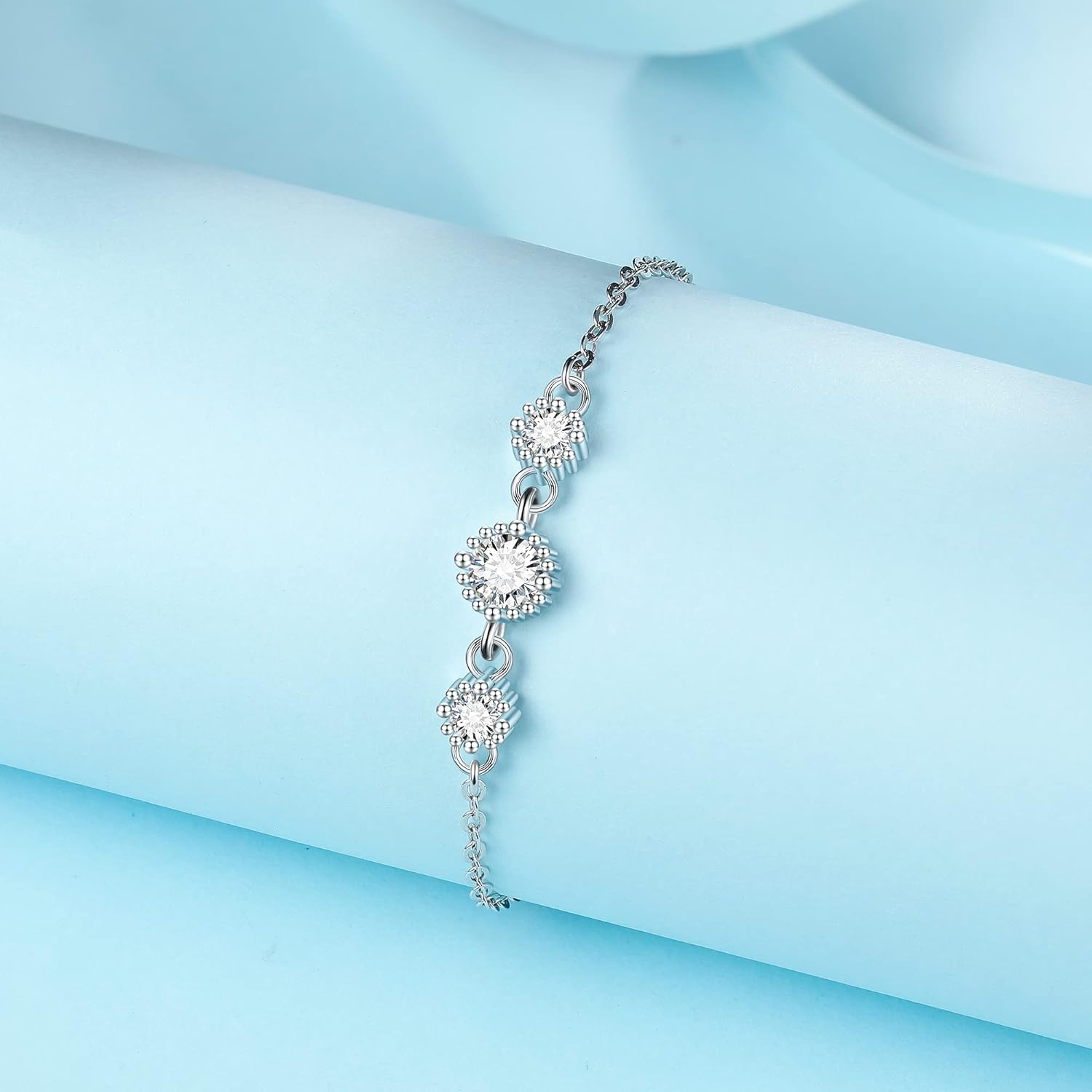 Detalle 1 de VANSZA Damen-Silberarmband 925 Sterling Silber mit 3 Zirkonia-Diamanten – 17 cm (mit 4 cm Verlängerung)
