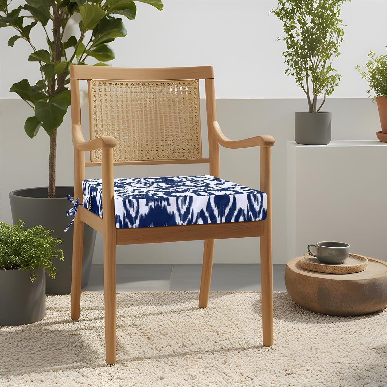 Detalle 2 de 7cm thick PRIMEPATIO navy chair cushions