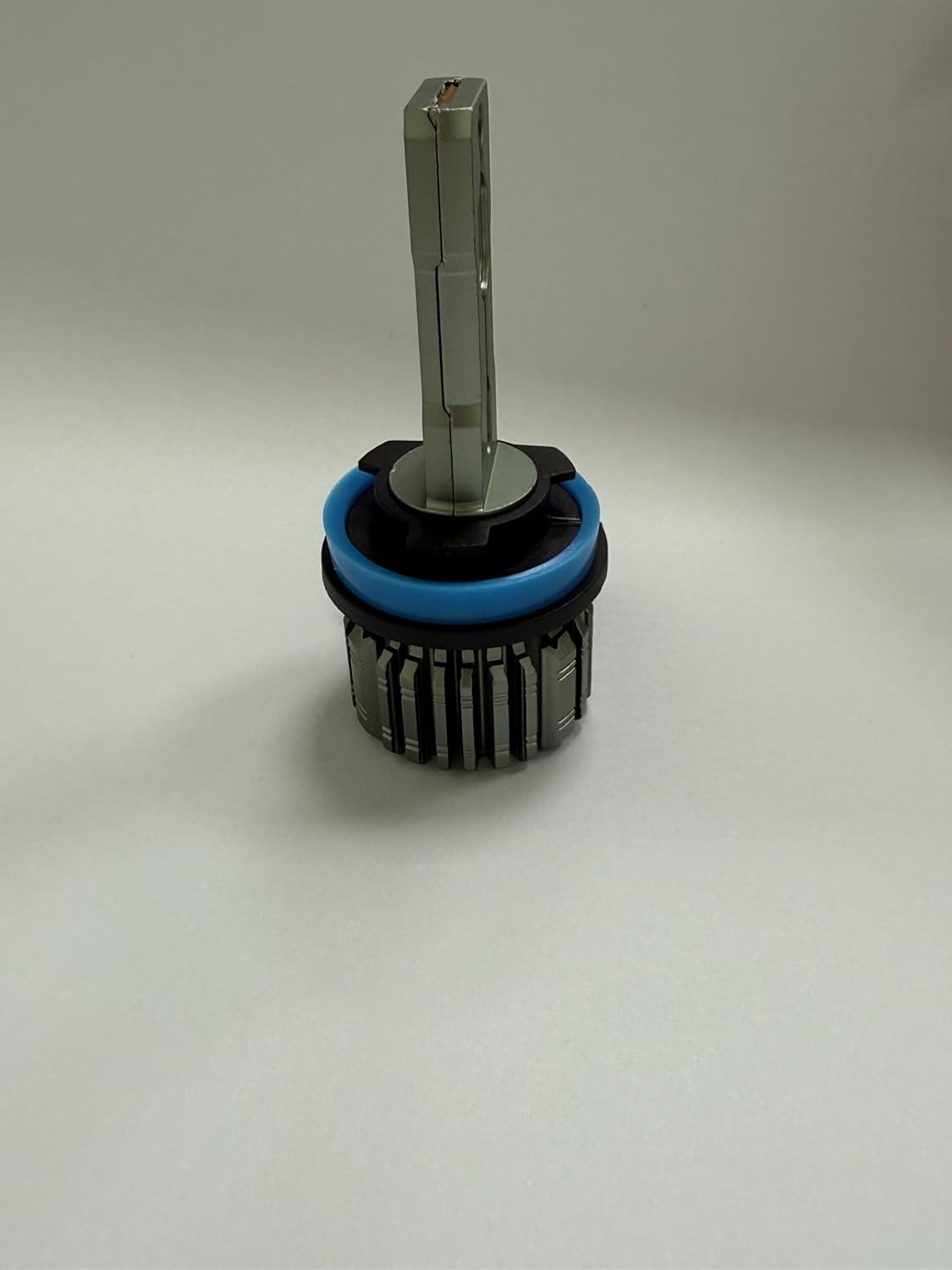 Detalle 2 de FTEVAR H11/H8/H9 LED Bulb 30000LM Pack of 2