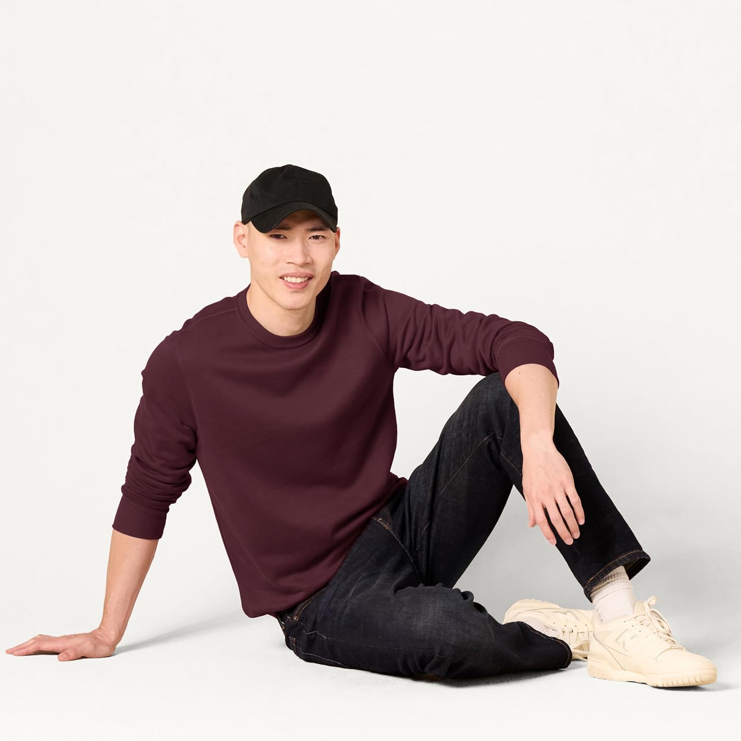 Thumbnail 4 de Amazon Essentials Herren Fleece-Sweatshirt mit Rundhalsausschnitt (Big & Tall)
