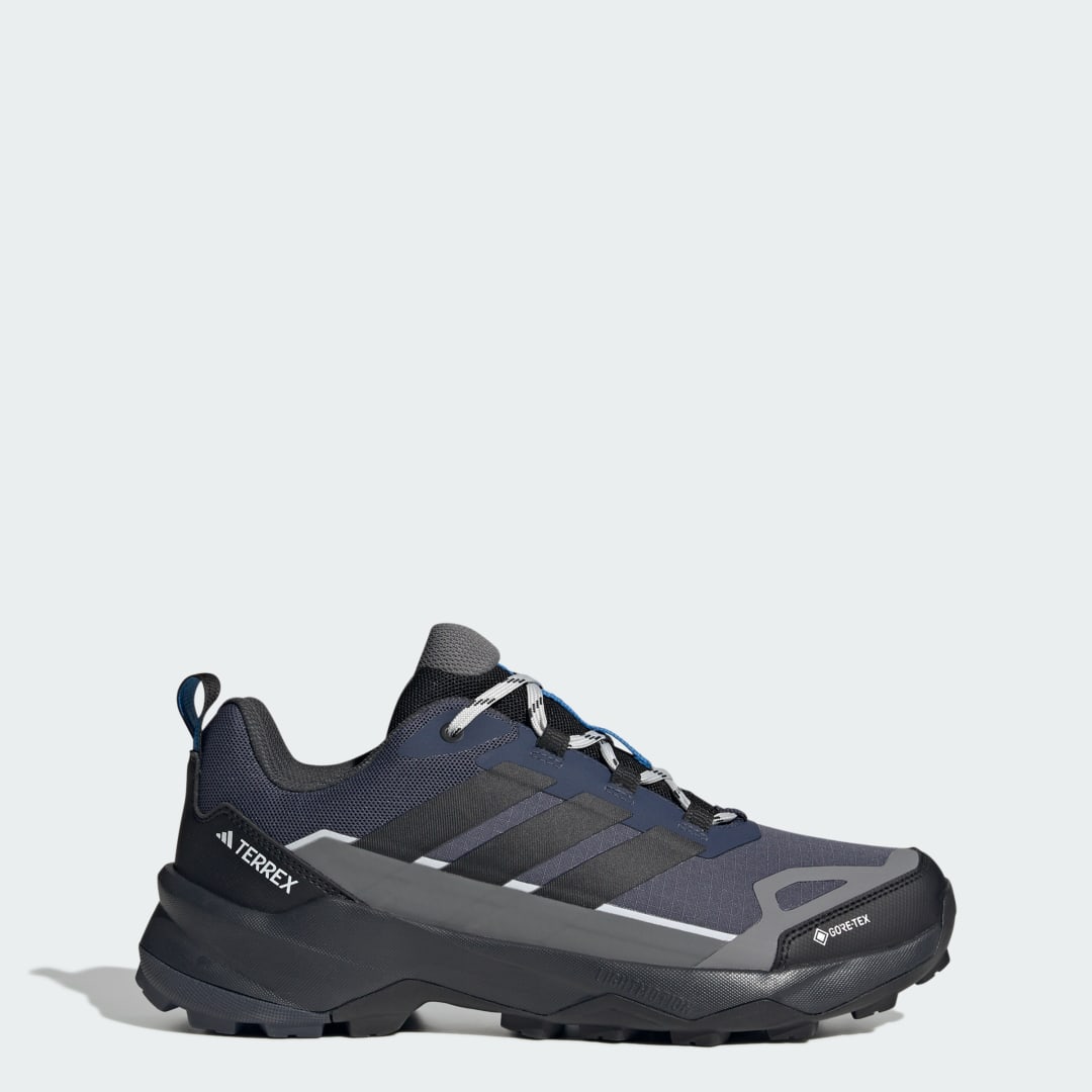 Detalle de Adidas Terrex Skychaser AX5 GORE-TEX: zapatilla de senderismo negra para terrenos mixtos