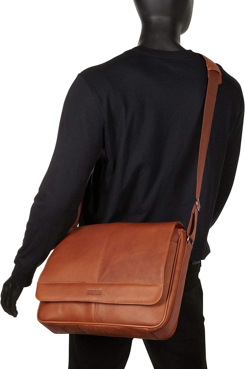 Detalle de Kenneth Cole REACTION Colombian Leather Slim Single Compartment Messenger Bag