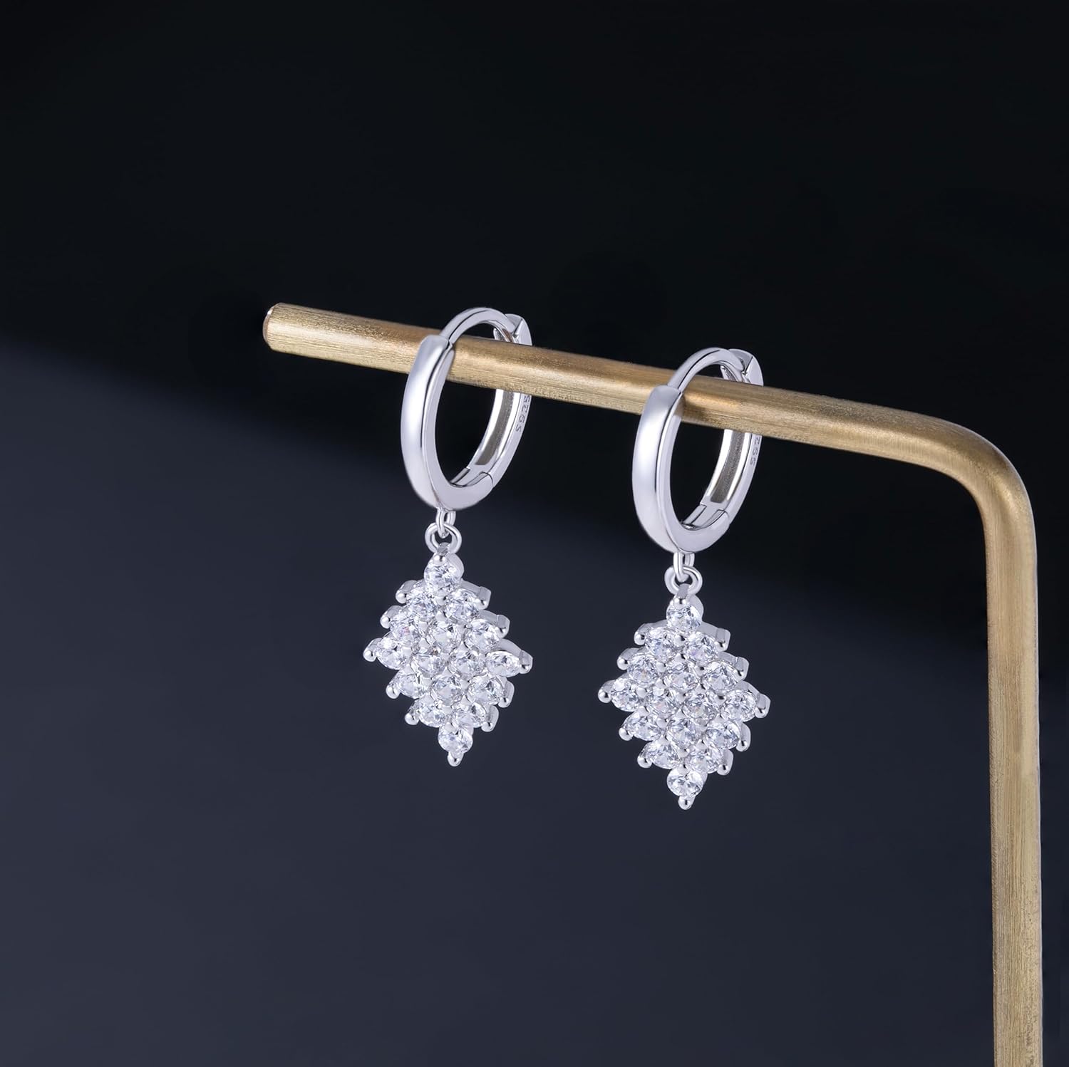Thumbnail 5 de SLUYNZ 925 Sterling Silber Diamant Creolen – dezente CZ-Tropfen für Damen