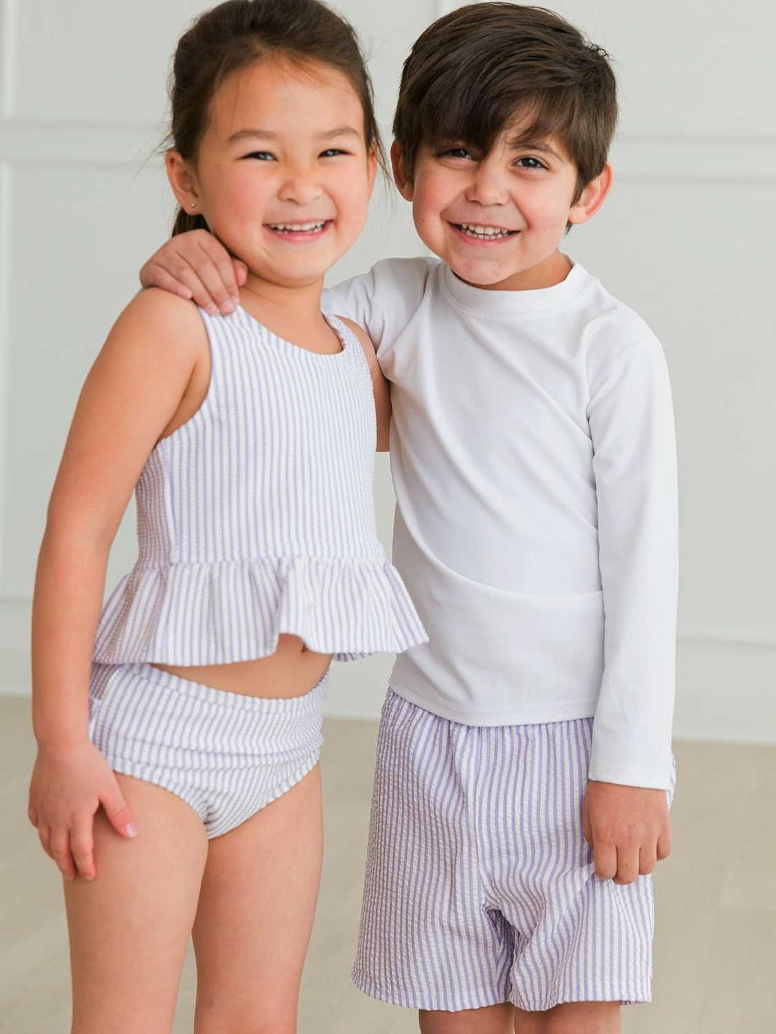Thumbnail 2 de RuffleButts One‑Shoulder Ruffle Tankini UPF50+