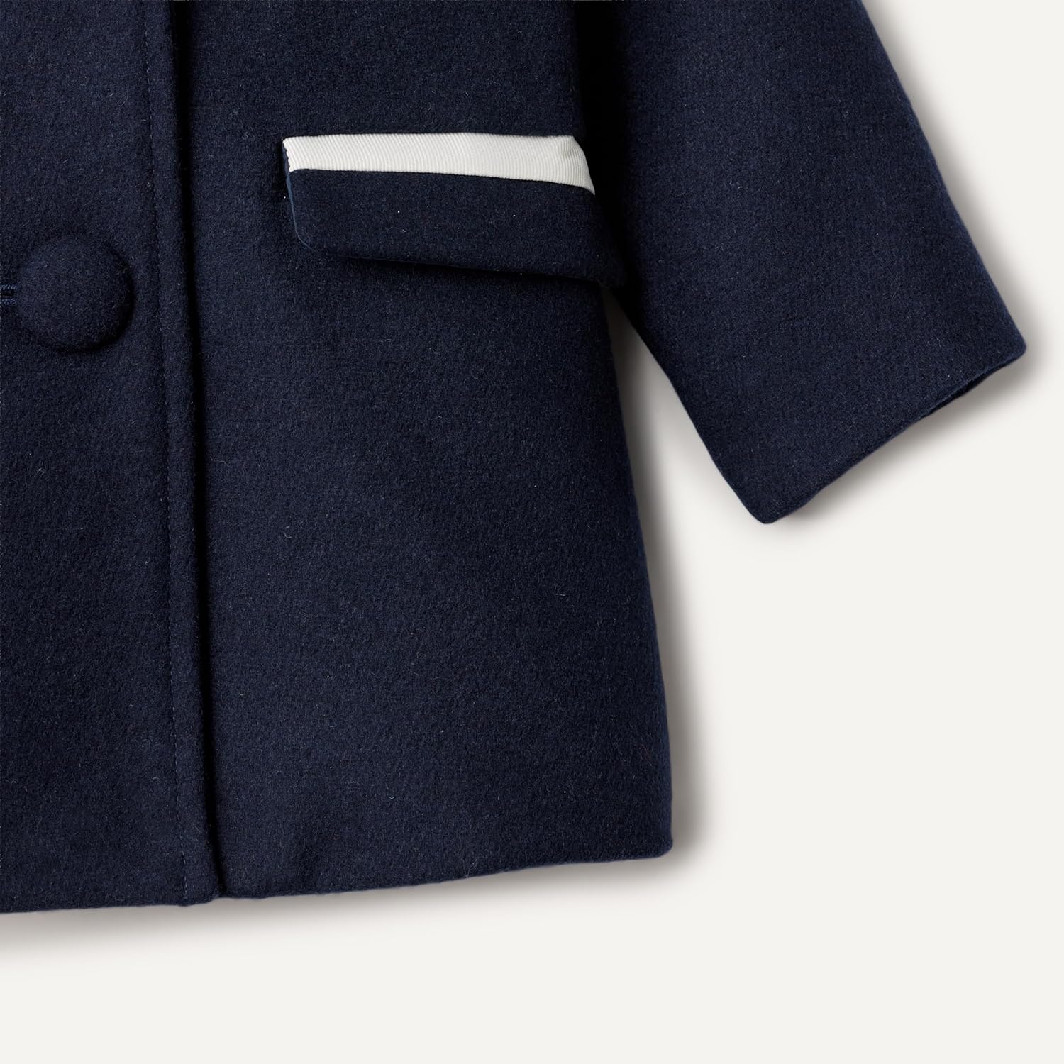 Detalle de Amazon Essentials x Sofia Grainge Toddlers and Baby Girls' Wool Blend Dress Coat