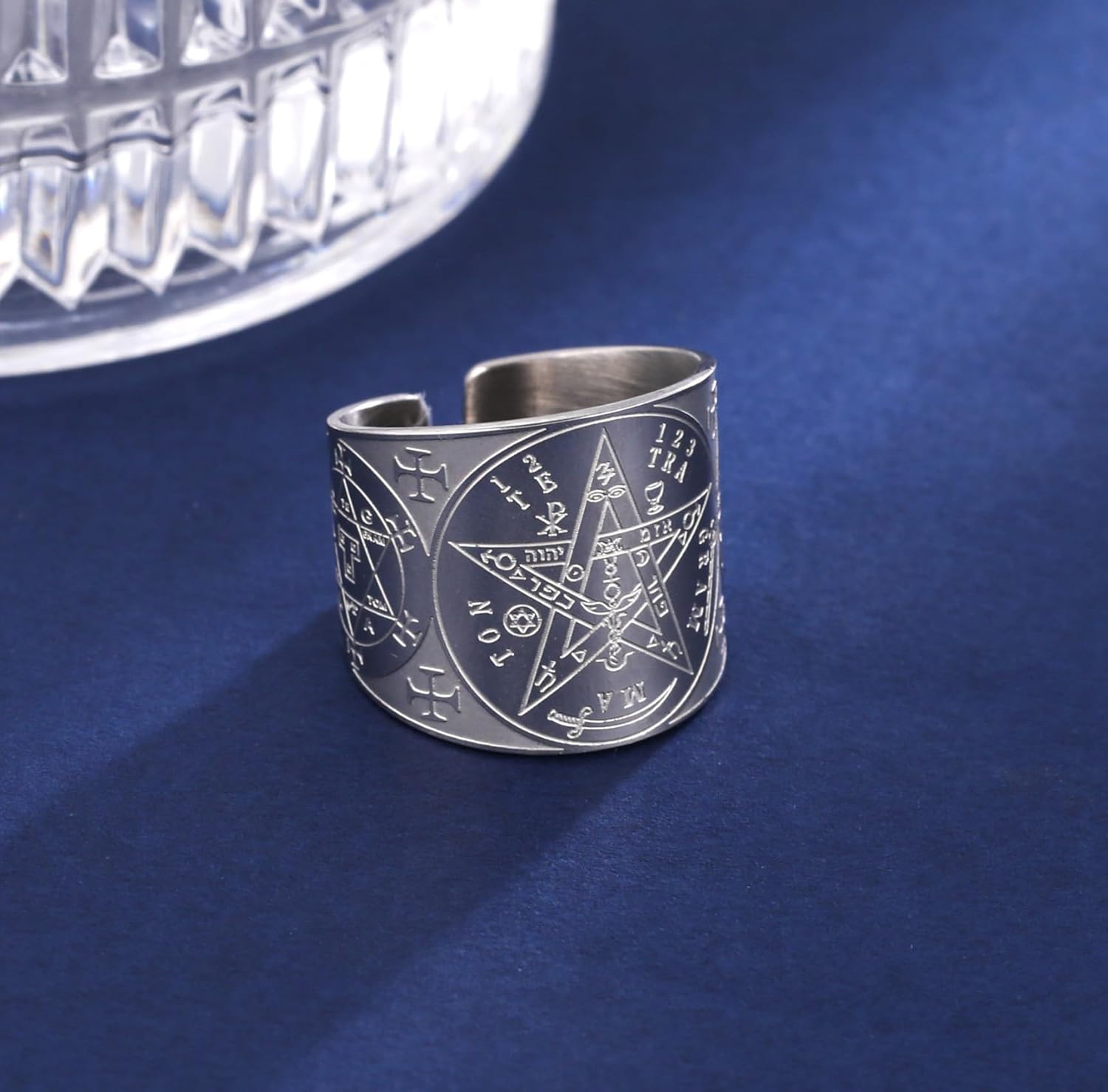 Detalle de EUEAVAN Tetragrammaton-Pentagramm-Ring – Schutzsymbol mit göttlicher Symbolik aus Edelstahl