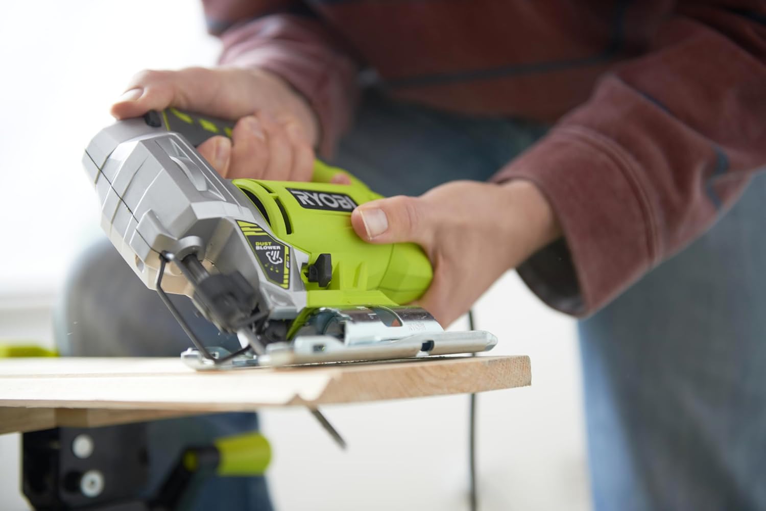 Detalle de Ryobi Seghetto Alternativo Pendolare a Filo 500W, modello RJS750-G