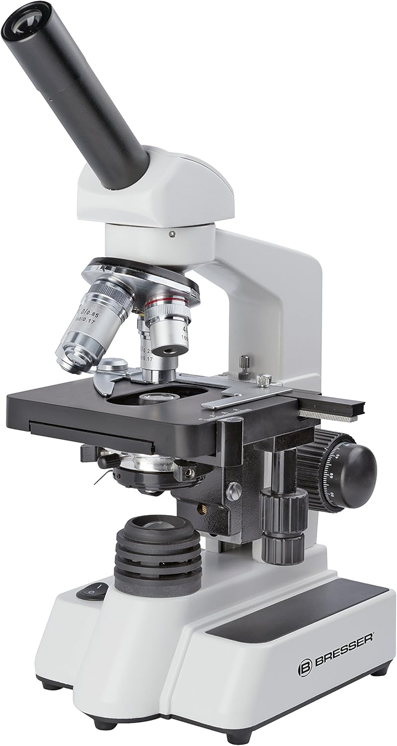Detalle de Bresser Erudit DLX 40x–600x Durchlicht-Mikroskop – monokular, KOAXIALER Kreuztisch, Abbe-Kondensor, LED, Akku/Netzbetrieb