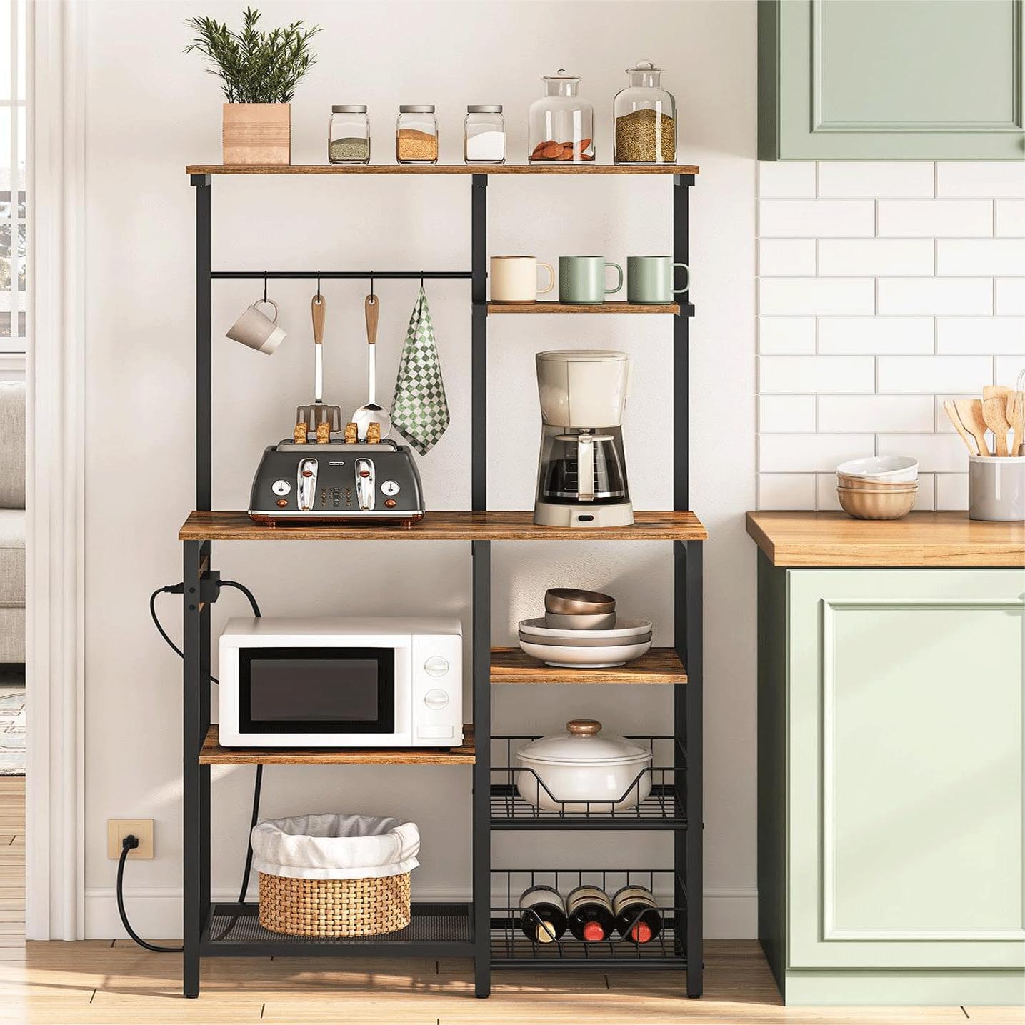Detalle 2 de HOOBRO BF64UHB01 6-Tier Bakers Rack with Outlets 🍽