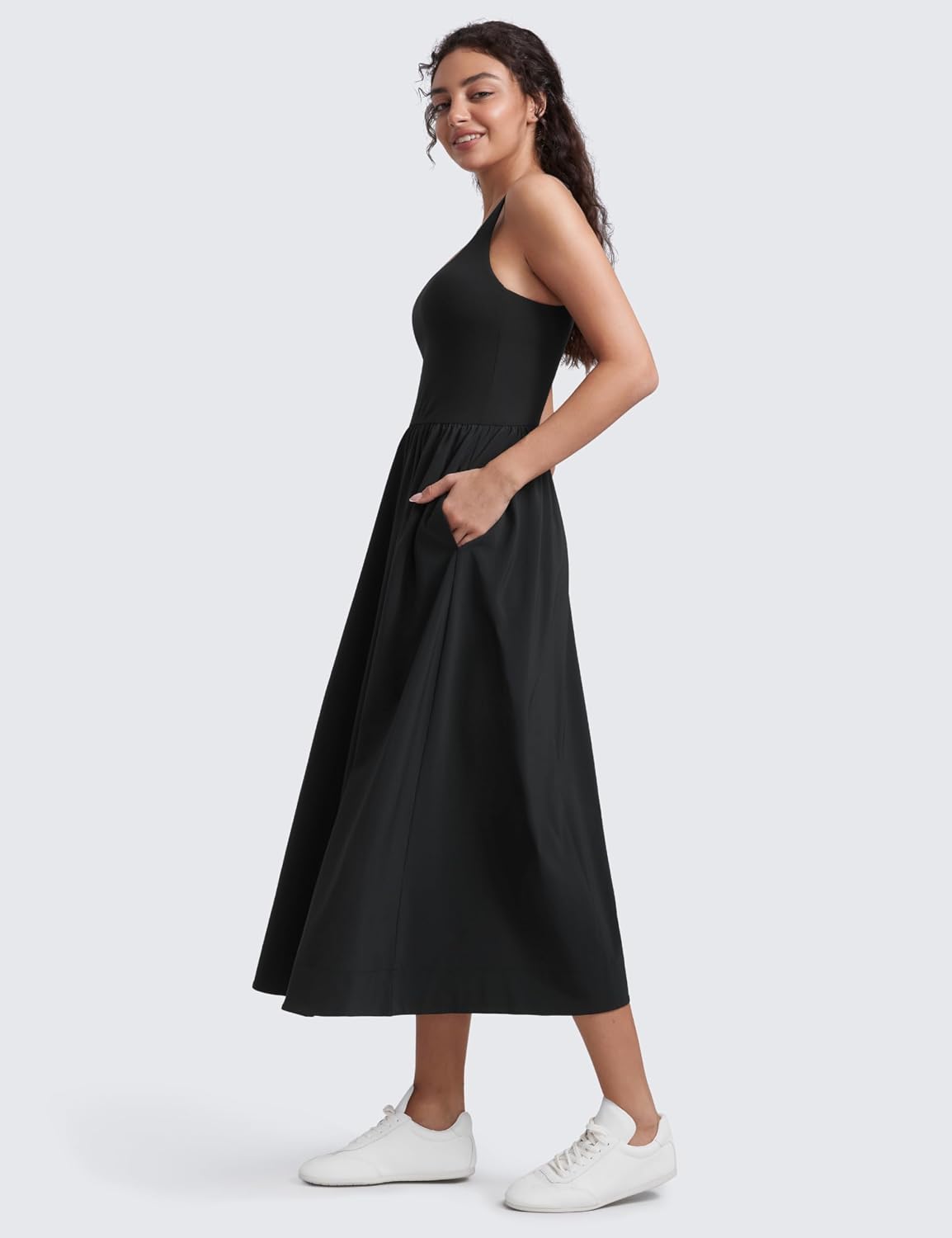 Detalle 2 de CRZ YOGA Square Neck Maxi Dress with Pockets and Removable Pads