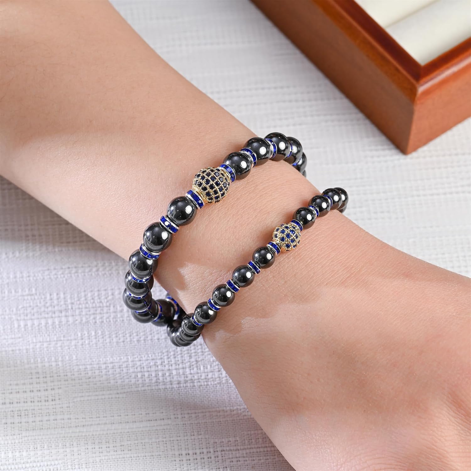 Thumbnail 5 de Apocalyptic-K Magnetic Hematite Bracelet with Zirconia Beads (6/8/10mm) – A Subtle, Elegant Accessory