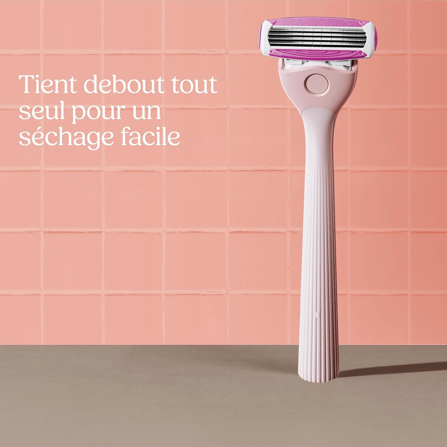 Detalle de Wilkinson Sword Intuition Quattro : rasoir féminin avec 3 recharges de lames