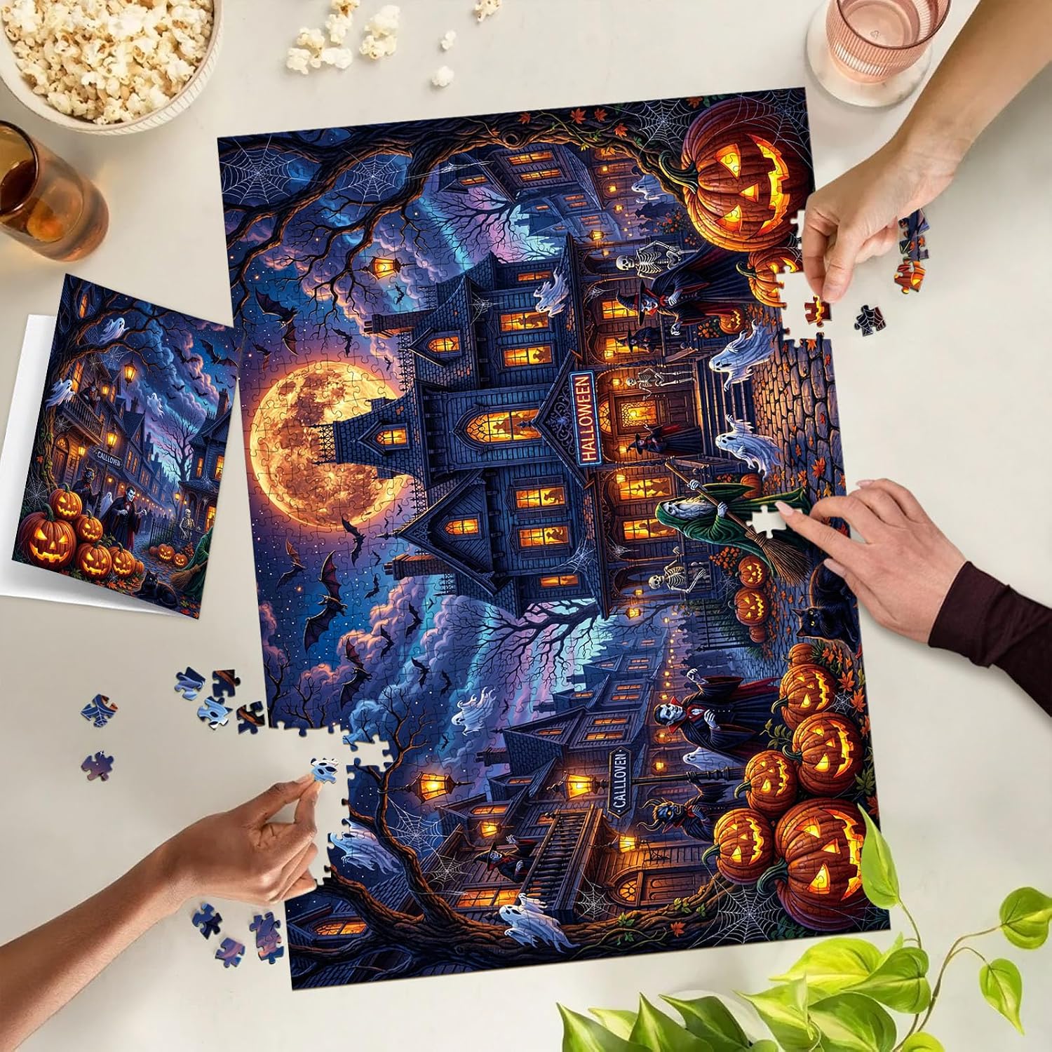 Detalle de TangMosaic Halloween jigsaw puzzle, 1,000 pieces