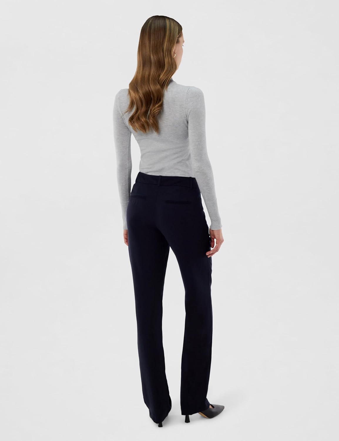 Detalle de CAROLL Pantalon Droit chic et intemporel – élégance sobre et confort Caroll