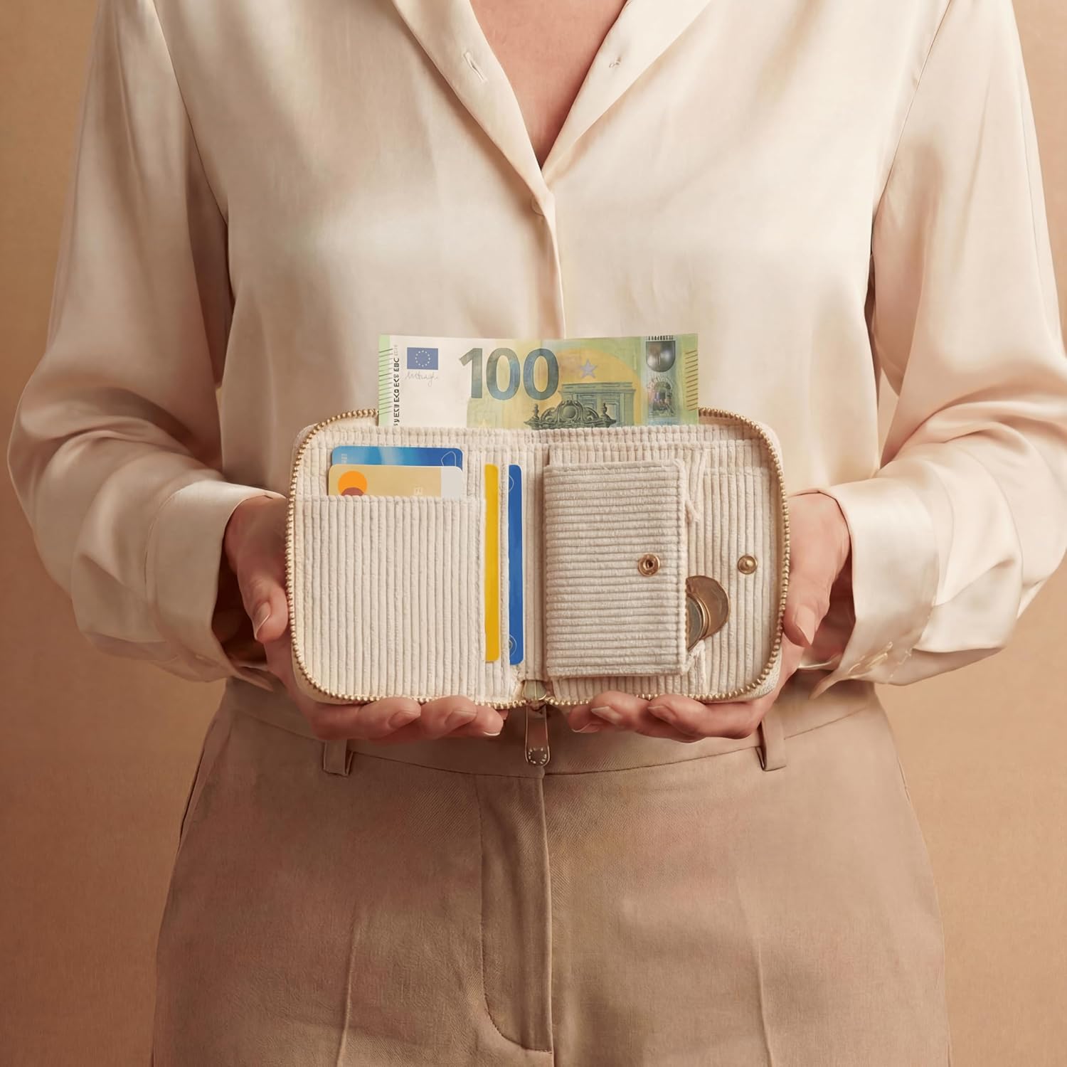 Detalle de MillyMilk Kord Geldbeutel Fondo – Mini Portemonnaie aus Cord in Beige, kompakt & formstabil