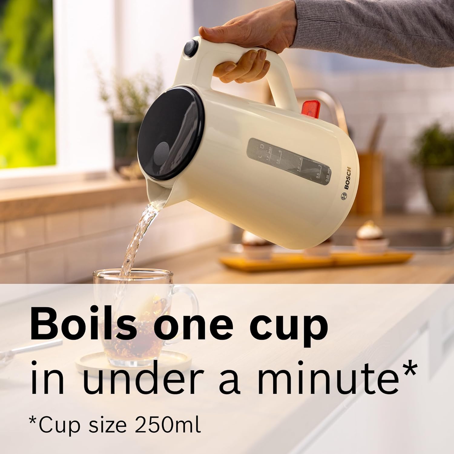 Thumbnail 3 de Bosch MyMoment Delight TWK1M127GB Electric Kettle review: aPragmatic cream 1.7L model for everyday tea