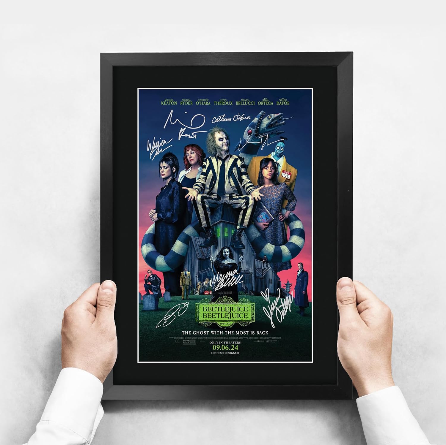 Thumbnail 2 de HWC Trading Beetlejuice 2 Michael Keaton signed autograph A3 framed print (movie memorabilia gift)