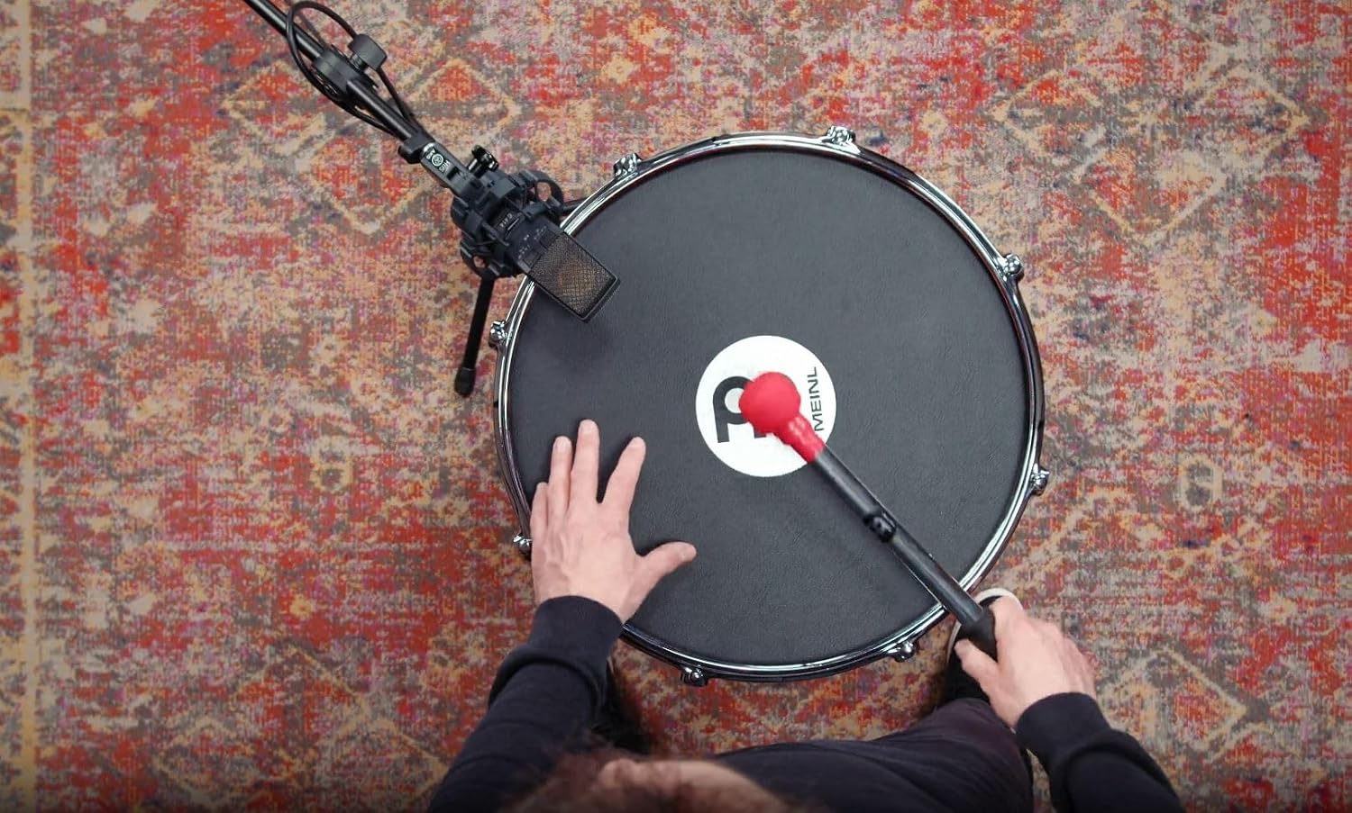 Detalle 2 de Meinl SB1 sambaklopper met vilten kop van 5,08 cm en aluminium handvat