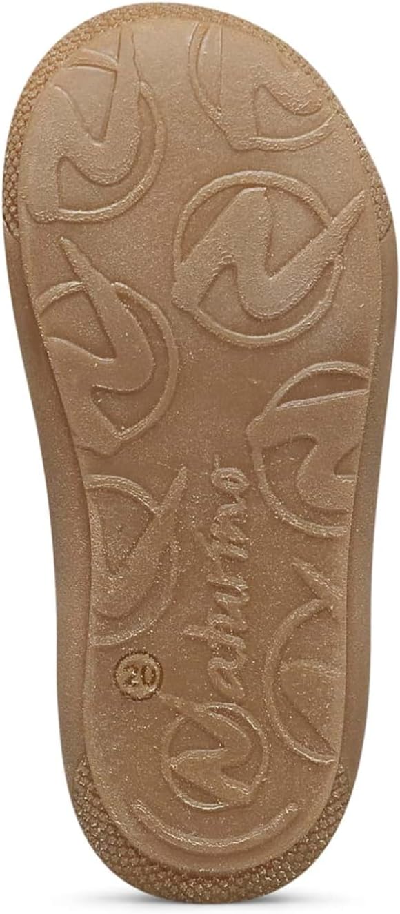Detalle de Naturino Scarpine Primi Passi in Suede: morbidezza, Velour e chiusura a Strappo per i primi passi