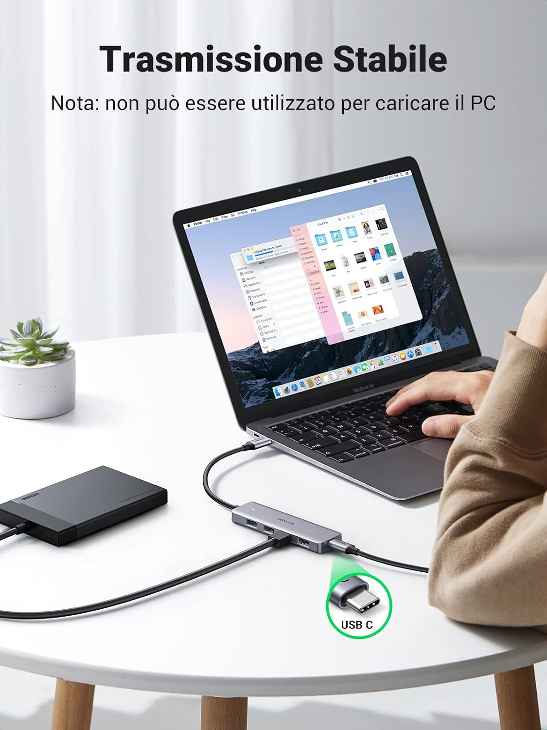 Detalle de UGREEN Hub USB C a 4 Porte – Adattatore Multiporta con uscita USB 3.0, indicatore LED, 15 cm