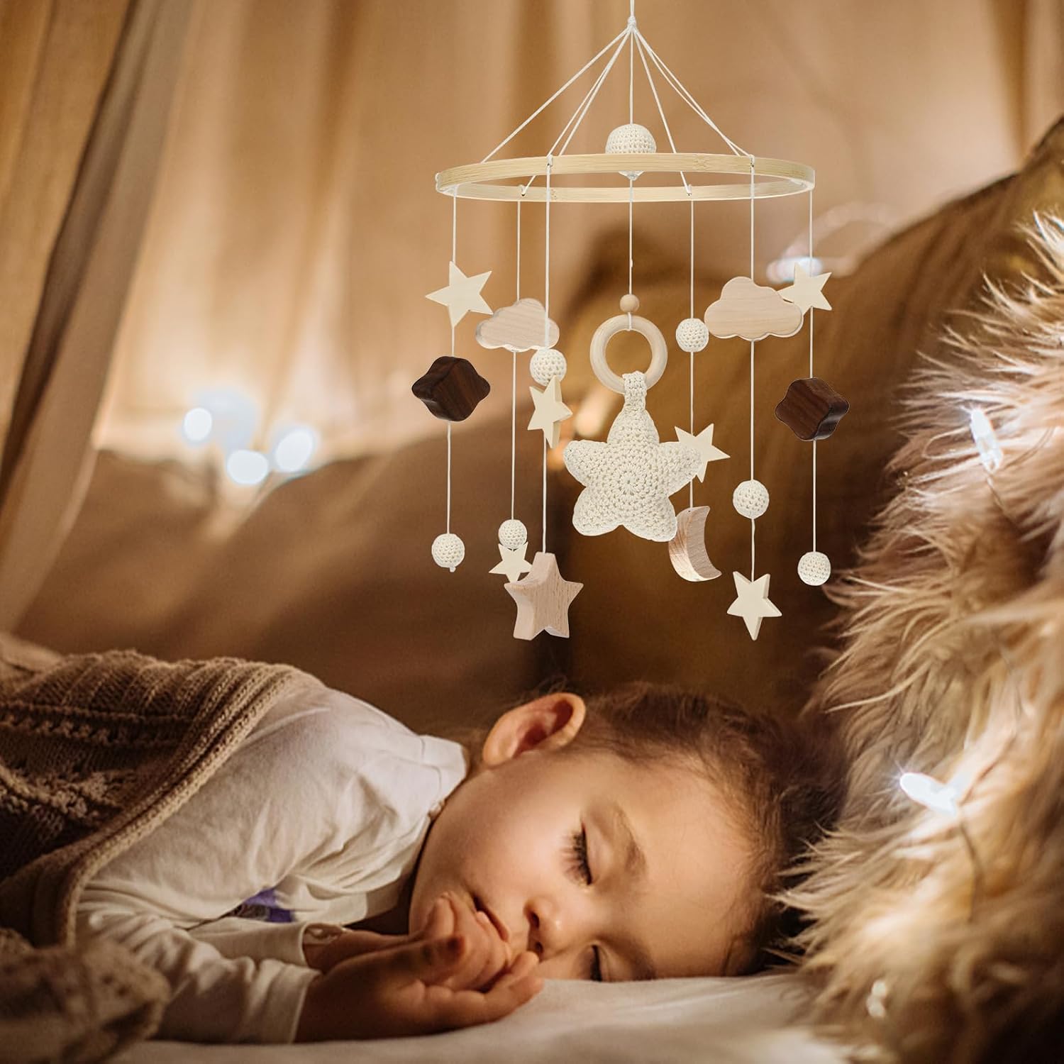Thumbnail 6 de Litimkat Mobile fürs Babybett mit gehäkelten Sternen, Monden und Wolken – Holz Mobile als Dekoration und Windspiel