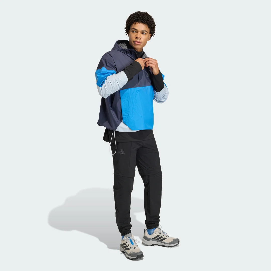 Detalle 2 de Anorak Terrex Xploric 2.5 Layer CLIMAPROOF de Adidas: guía de compra