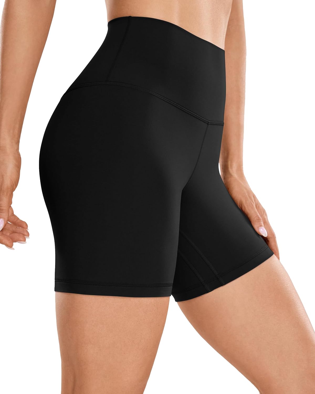 Detalle 2 de QUEENIEKE Cloud Feeling 6" High Waisted Biker Shorts