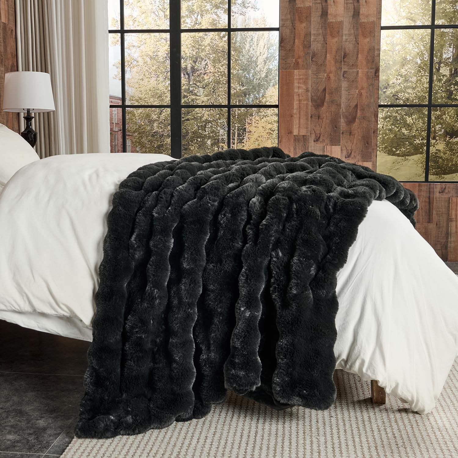 Thumbnail 4 de Lotus Karen Faux Fur Blanket, 108 x 90 Inches