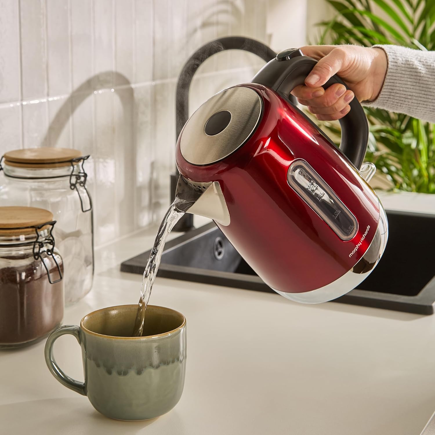 Detalle 2 de Morphy Richards Equip Jug Kettle 1.7L rapid boil kettle