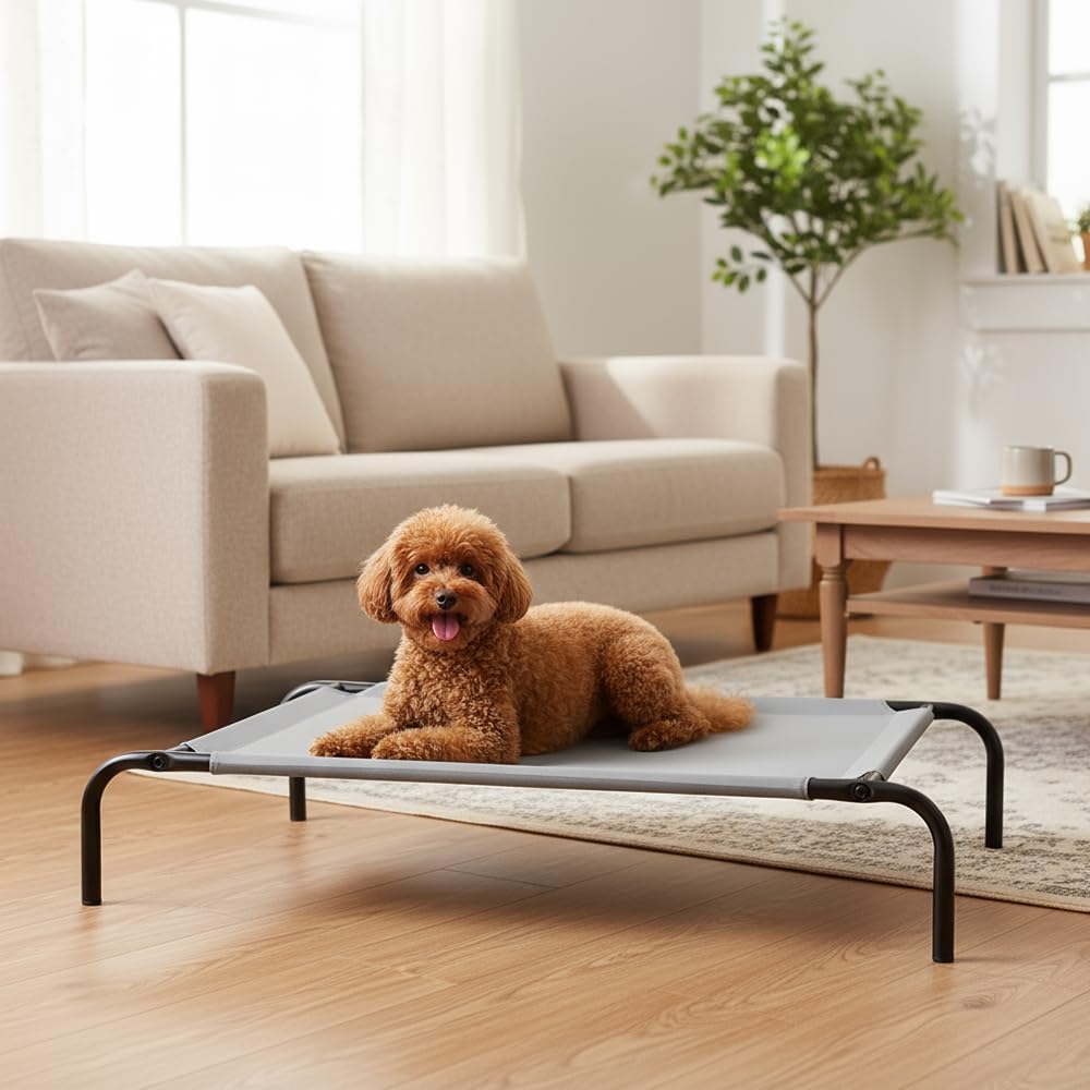 Detalle 2 de Amazon Basics Raised Dog Bed, Cooling Breathable Elevated Pet Bed (M, Grey) 110 x 65 x 19 cm