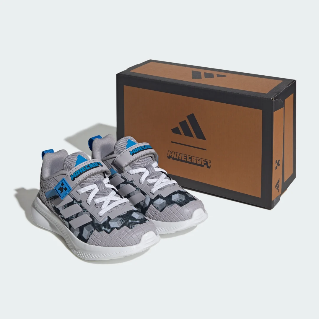 Detalle de Zapatilla Adidas Minecraft Fortarun 4.0 gris