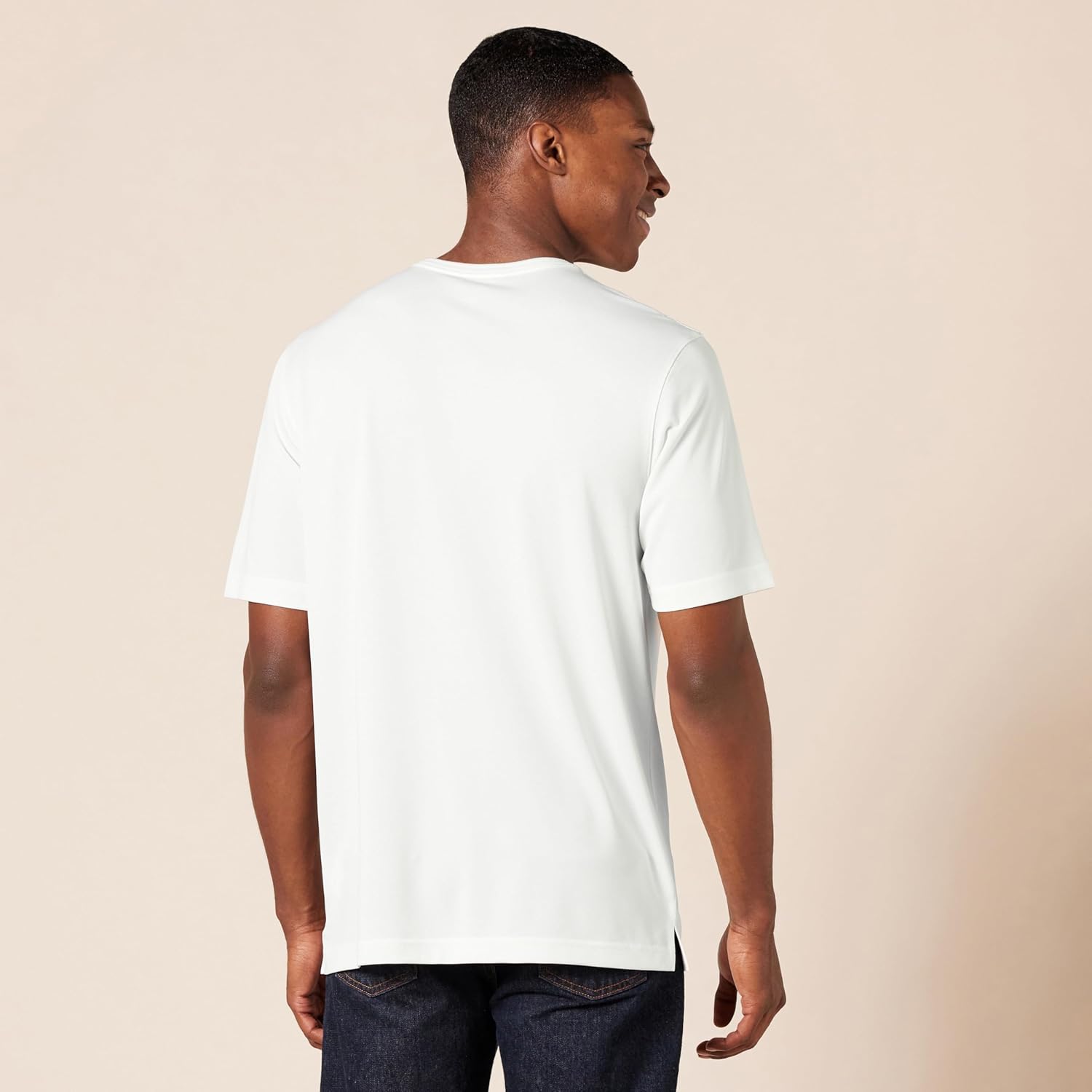 Thumbnail 1 de Amazon Essentials Men’s Regular-Fit Quick-Dry Jersey Henley T-Shirt (Short Sleeve)