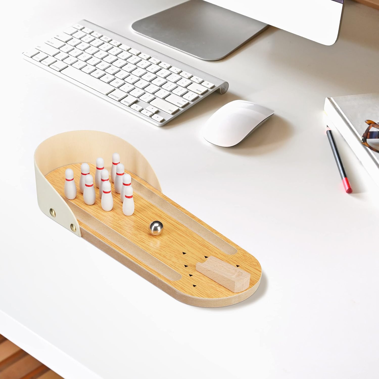 Detalle de Relaxdays Bowling de Table – Mini-jeu sur table (10 quilles, 3 ans+), design MDF et boule métallique