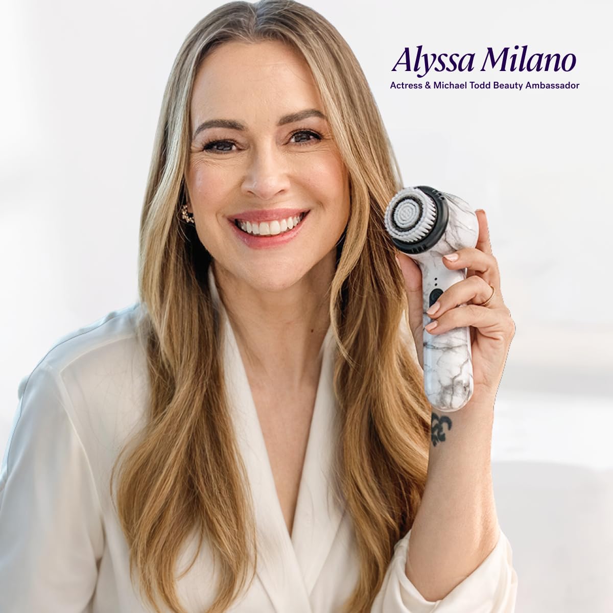 Thumbnail 1 de Michael Todd Beauty Soniclear Allure 2024 Facial Cleansing + Exfoliation Brush System