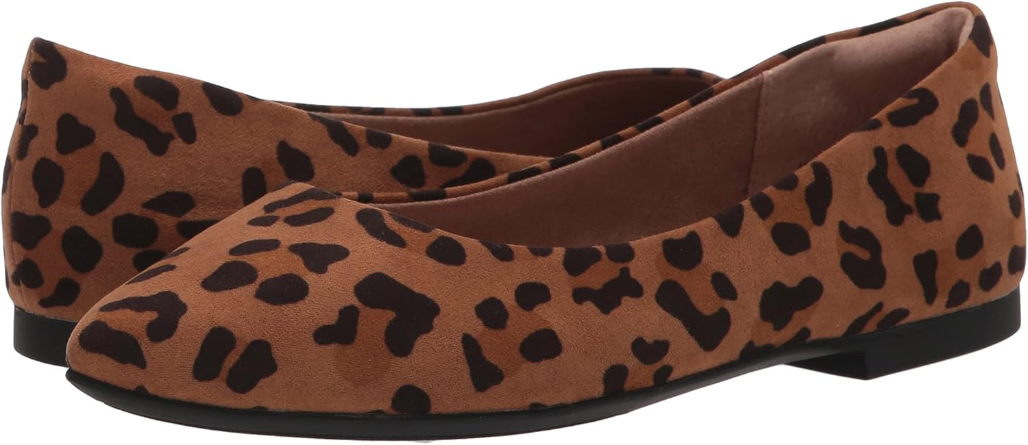 Thumbnail 6 de Amazon Essentials Women's Pointed-Toe Ballet Flat