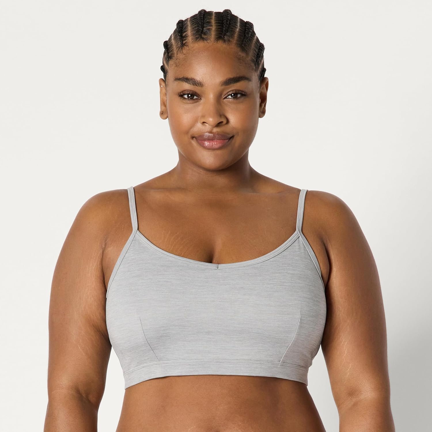 Detalle de Amazon Essentials Women's Active FormFlex Buttery Soft Light Support Yoga Sports Bra
