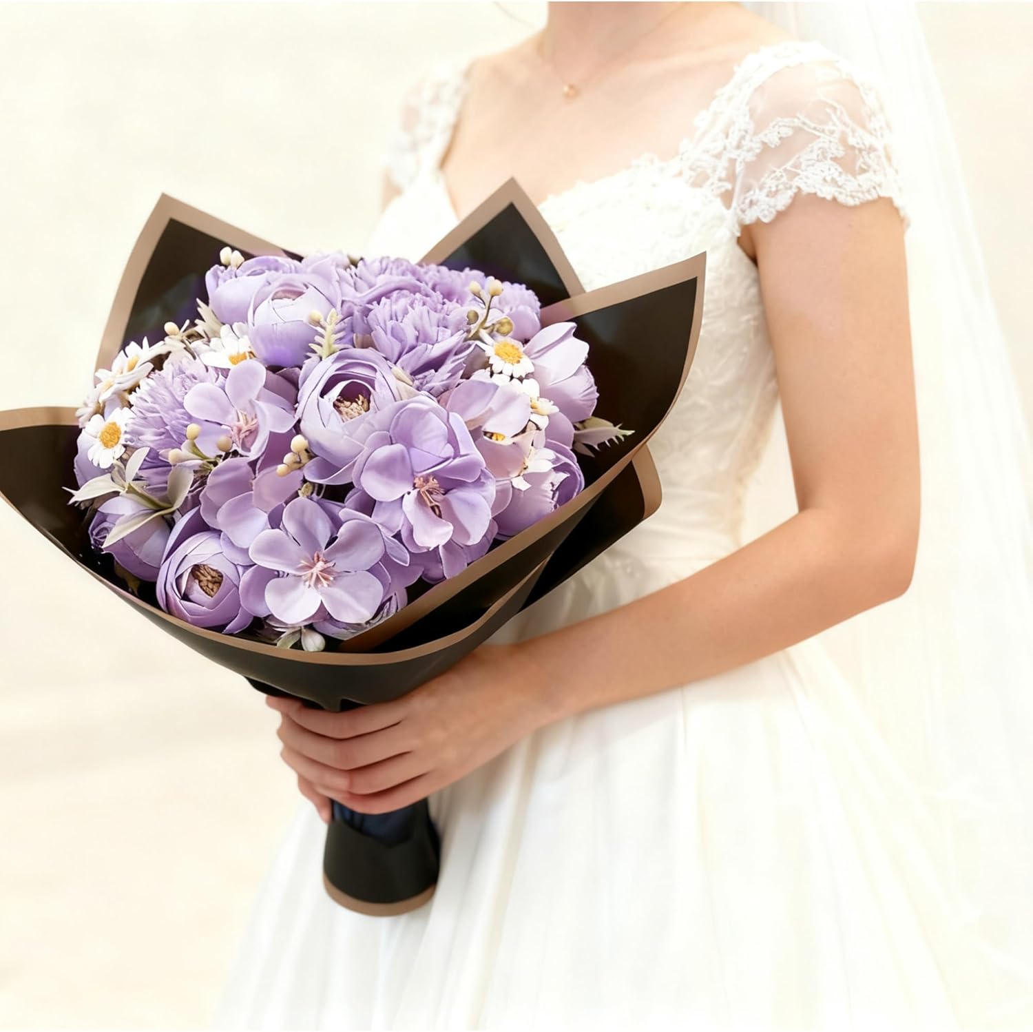 Detalle de BOBISHE Lila Rosenbouquet – künstliche Blumen Strauß 3 Bündel inkl. Geschenkpapier & 20 m Band