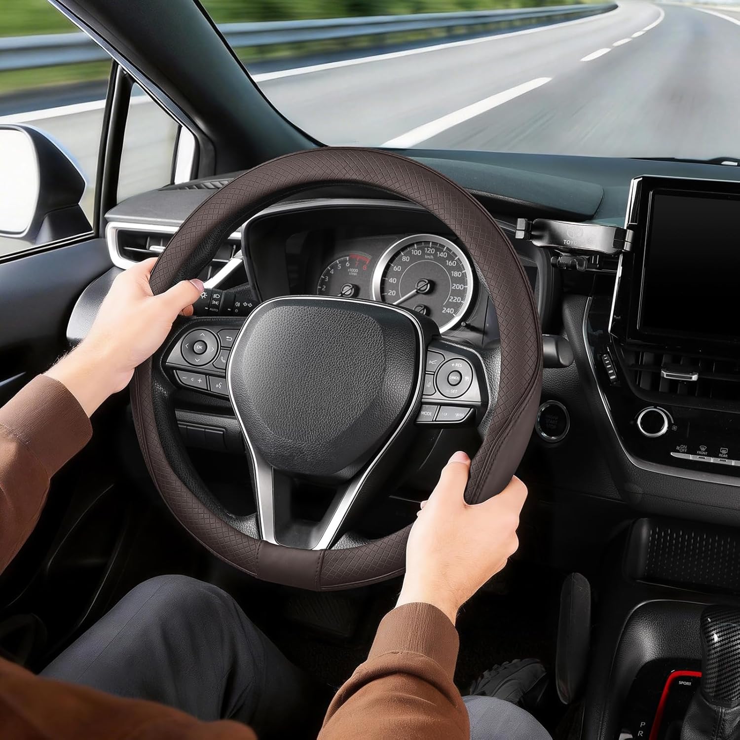 Thumbnail 1 de SEG Direct Steering Wheel Cover (37–39cm) Medium Size in Microfibre Leather, Non-Slip Coffee Brown