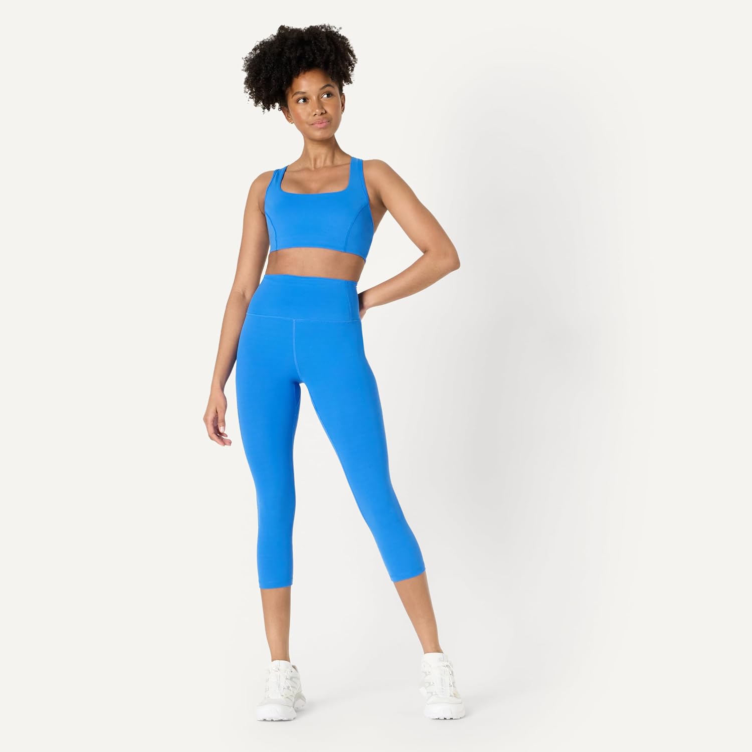 Detalle de Amazon Essentials Legging court FormFlex à taille haute, entrejambe 48 cm – Bleu Océan (femme, L)